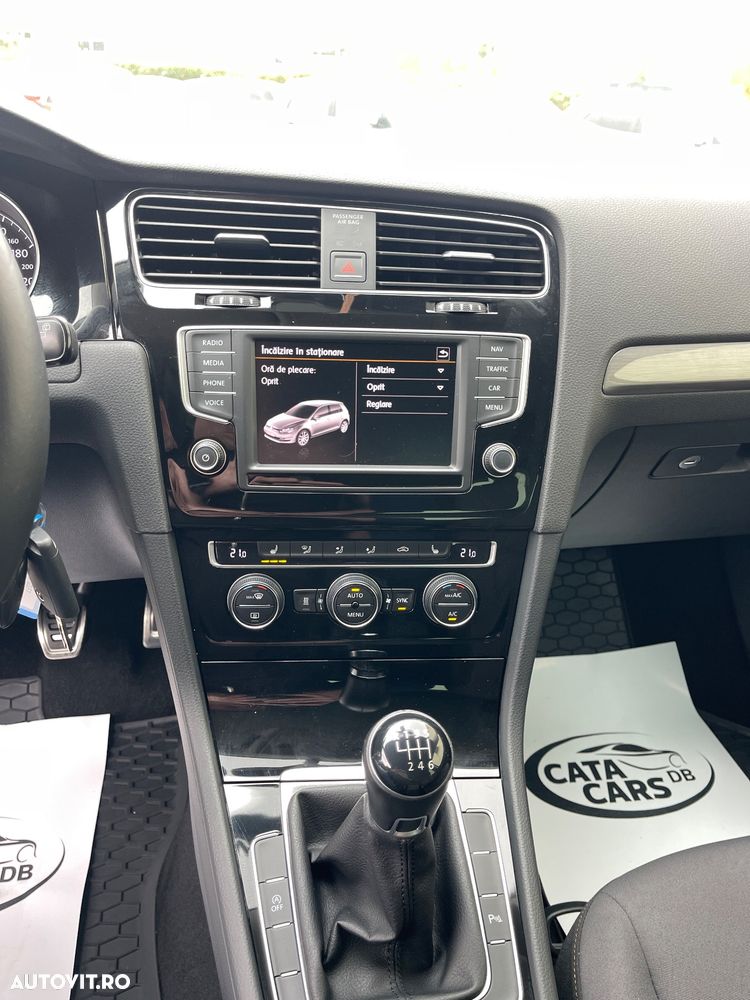 Volkswagen Golf 1.2 TSI BlueMotion Technology Allstar - 34
