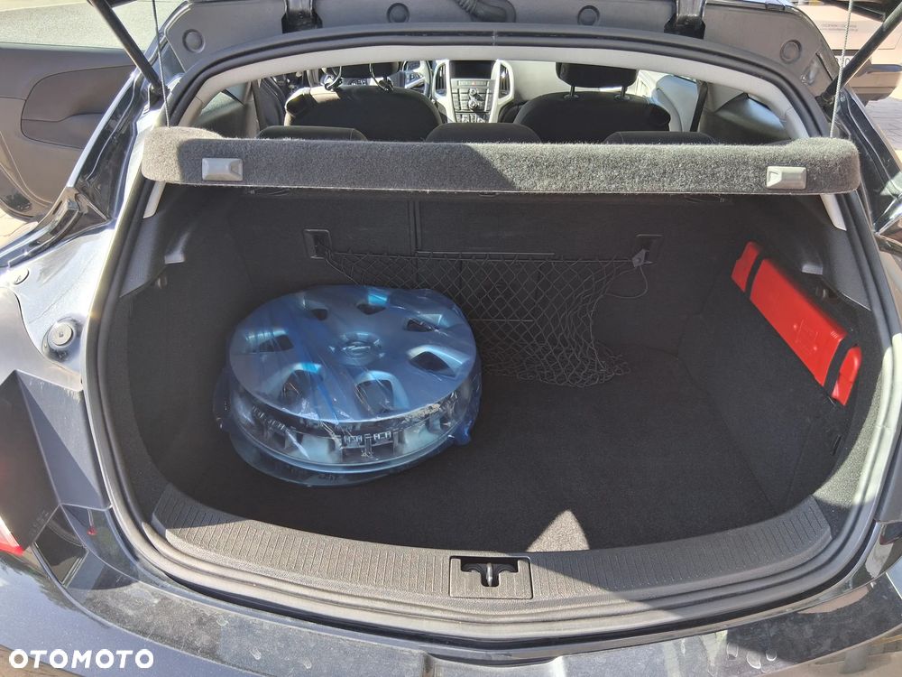 Opel Astra 1.6 T Sport - 12
