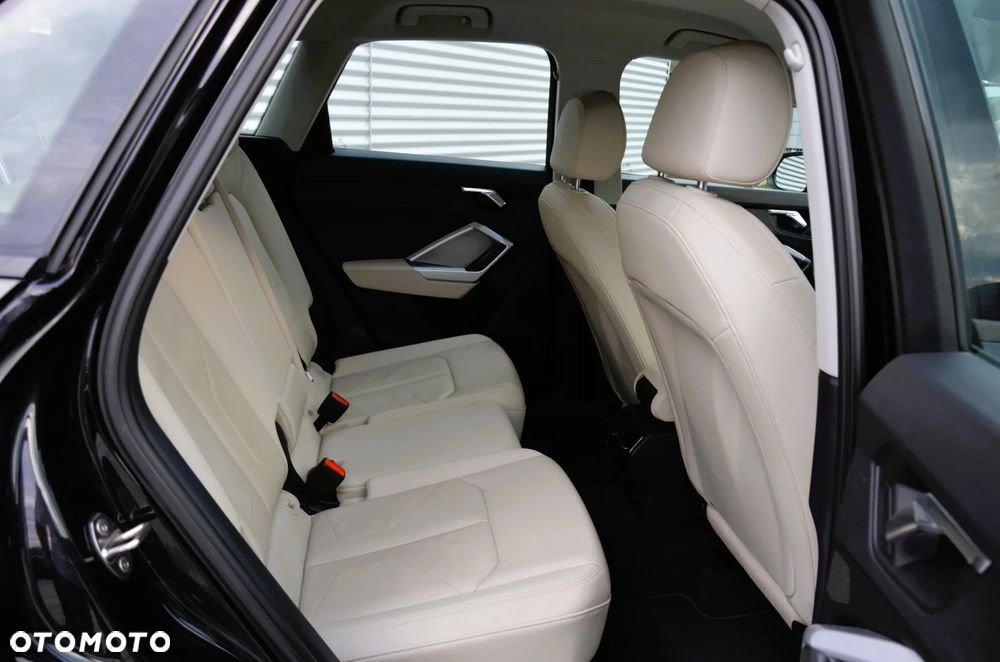 Audi Q3 35 TDI Quattro S tronic - 16