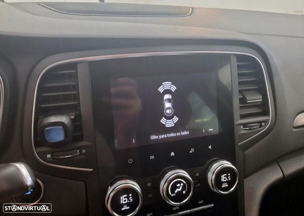 Renault Mégane Sport Tourer 1.6 E-Tech Plug-In Intens - 9