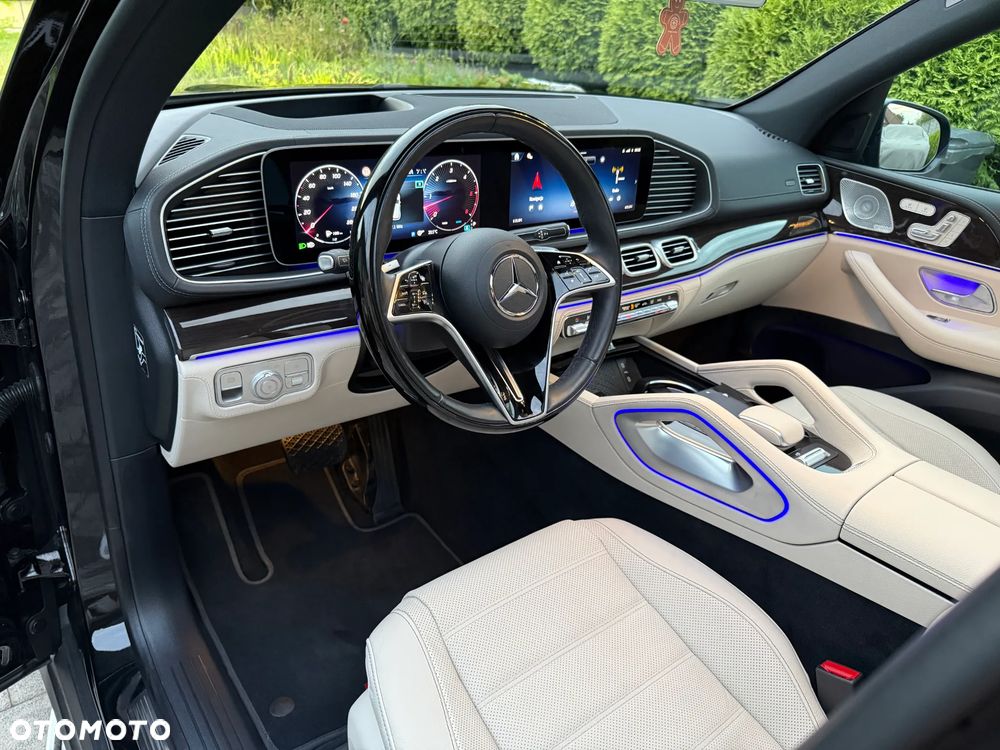 Mercedes-Benz GLE - 12