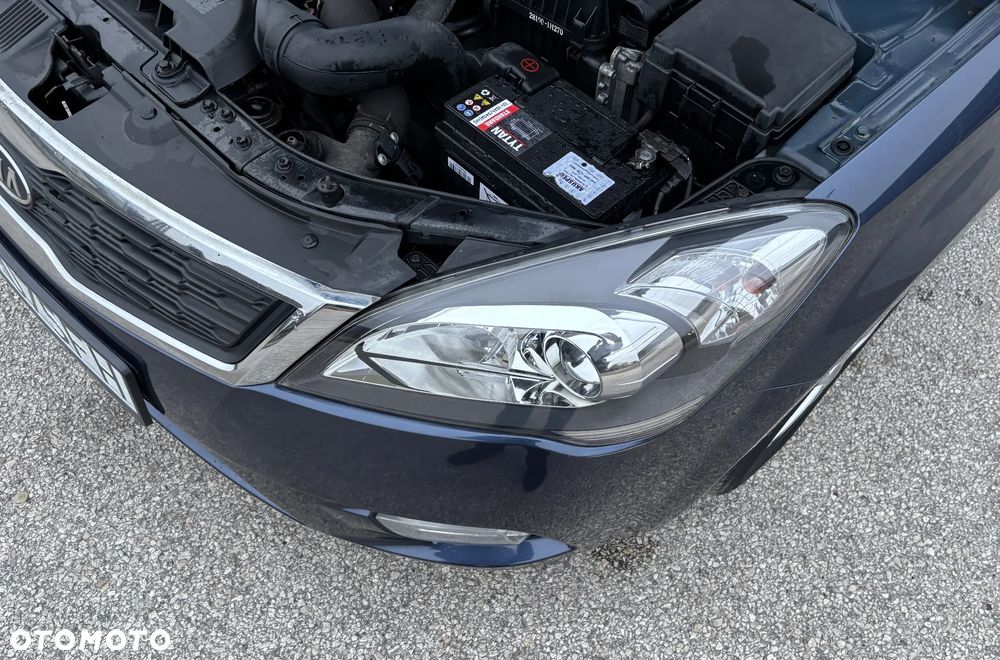 Kia Ceed 1.6 CRDi 90 Spirit - 28