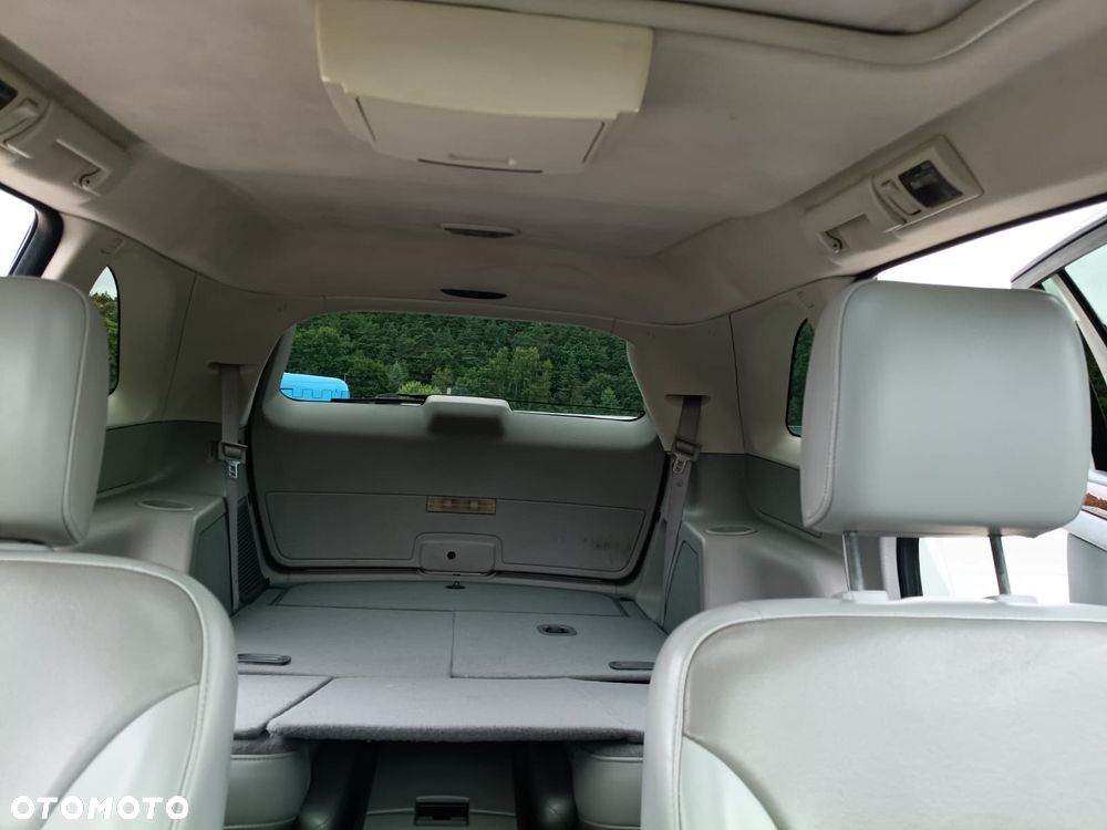 Chrysler Pacifica - 23