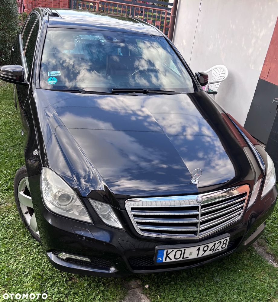 Mercedes-Benz Klasa E 220 CDI DPF BlueEFFICIENCY Automatik - 1