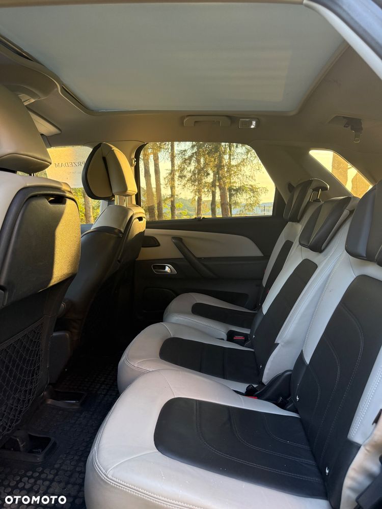 Citroën C4 Picasso 1.6 THP Exclusive Black Top - 11