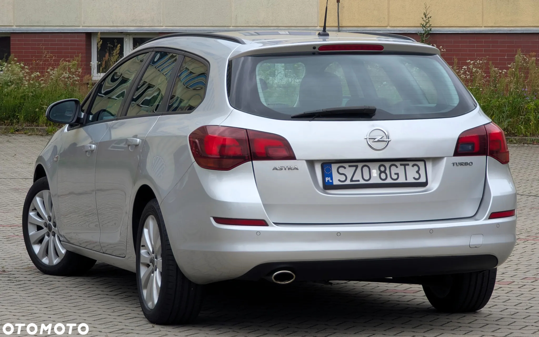 Opel Astra IV 1.4 T Sport - 23