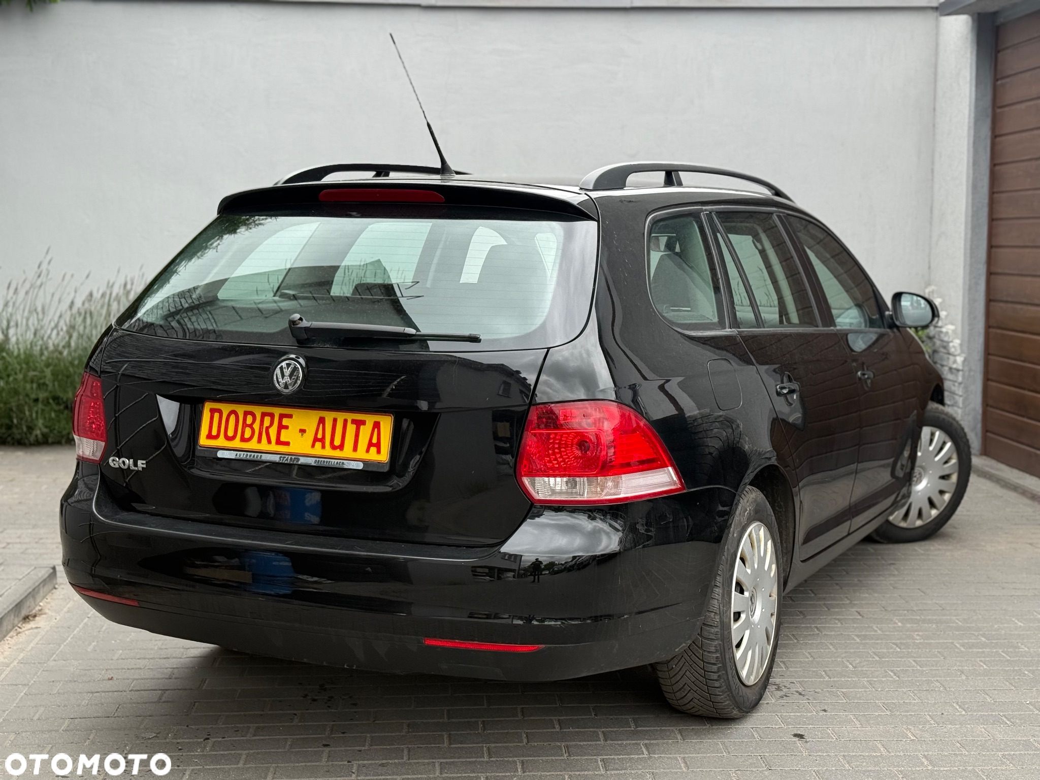 Volkswagen Golf V 1.4 Comfortline - 29