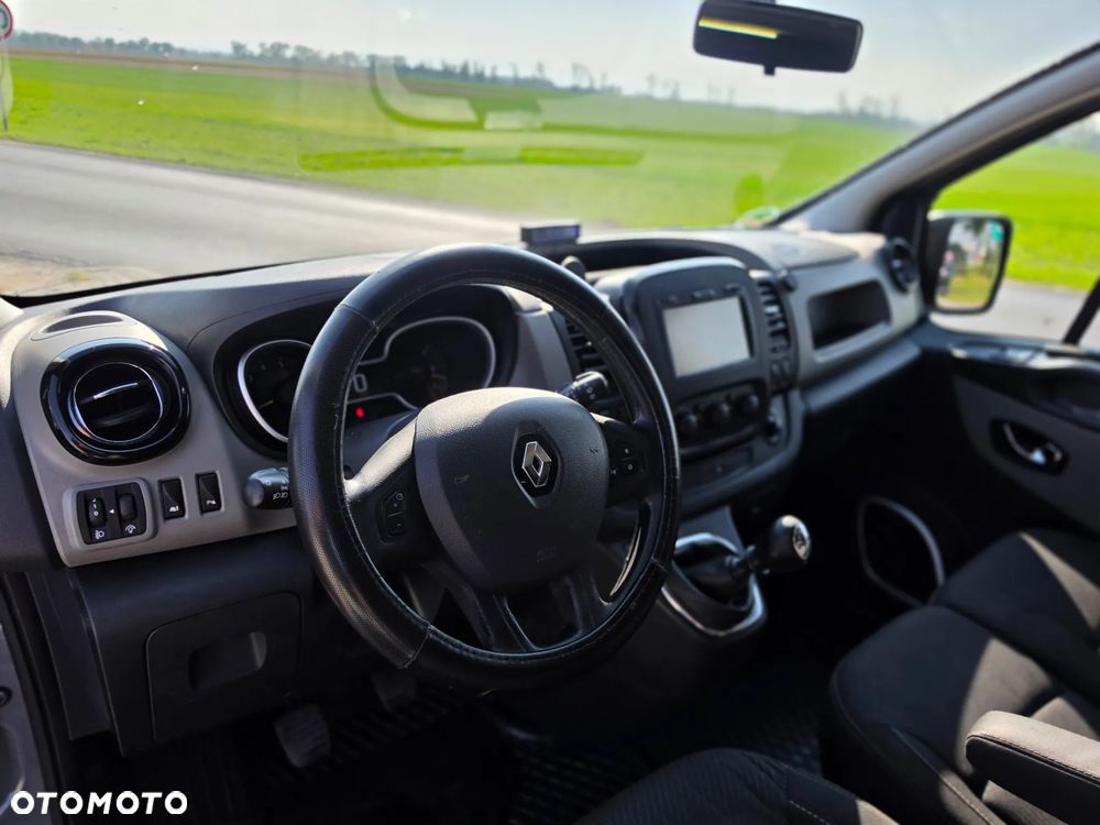 Renault Trafic - 17
