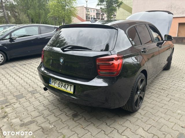 BMW Seria 1 118i Sport Line - 2