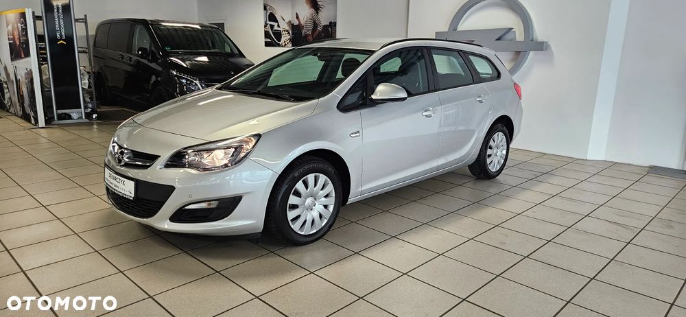 Opel Astra 2014 photo 3