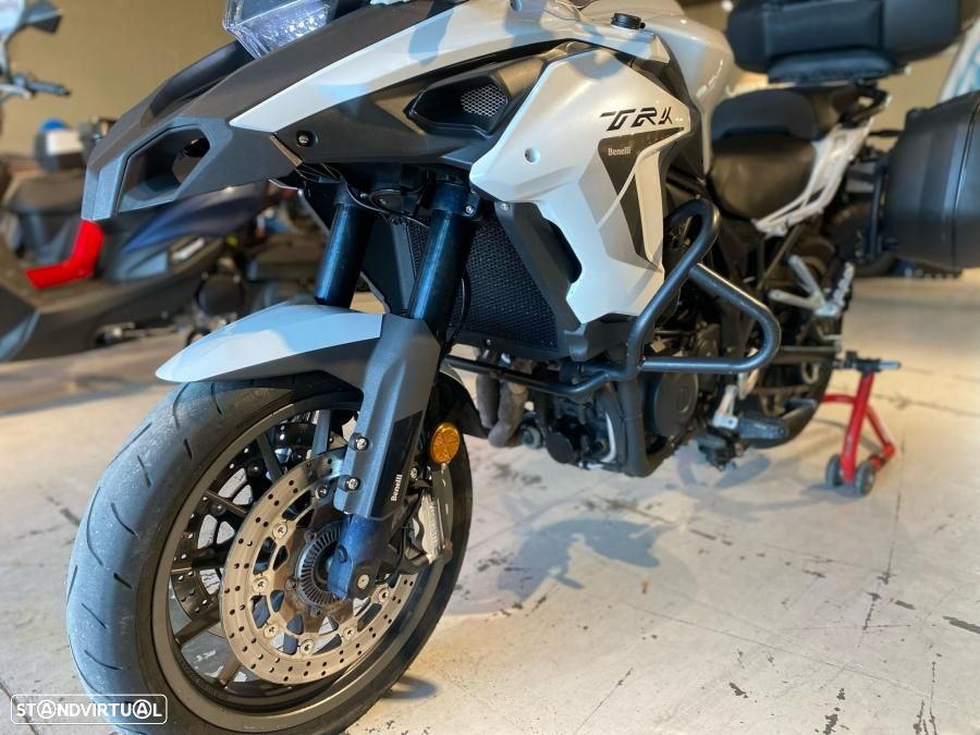Benelli TRK 502 - 6