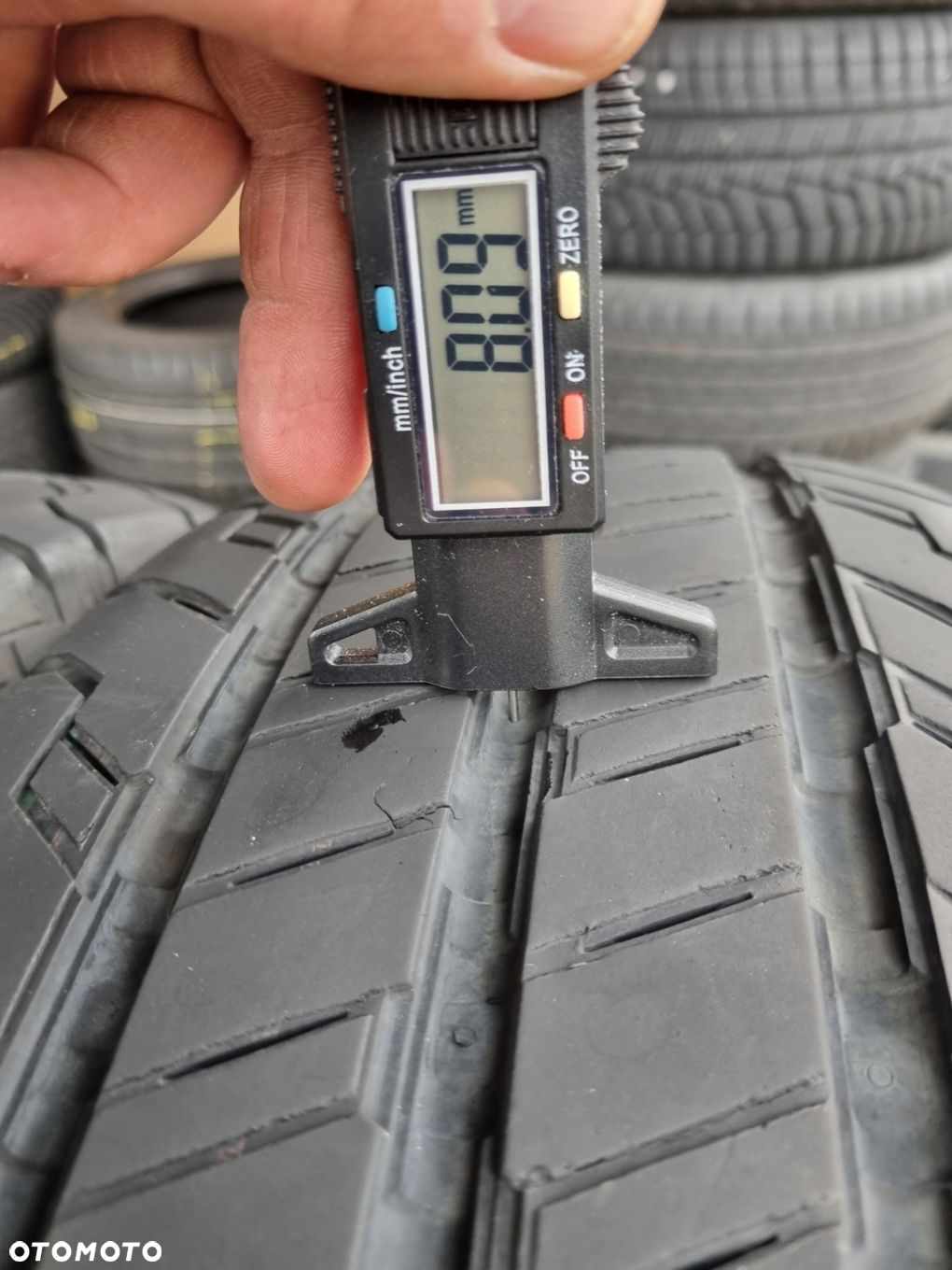 OPONY CONTI VAN CONTACT 100 225/75R16C 118/116R 2021r.4x8mm super stan - 7