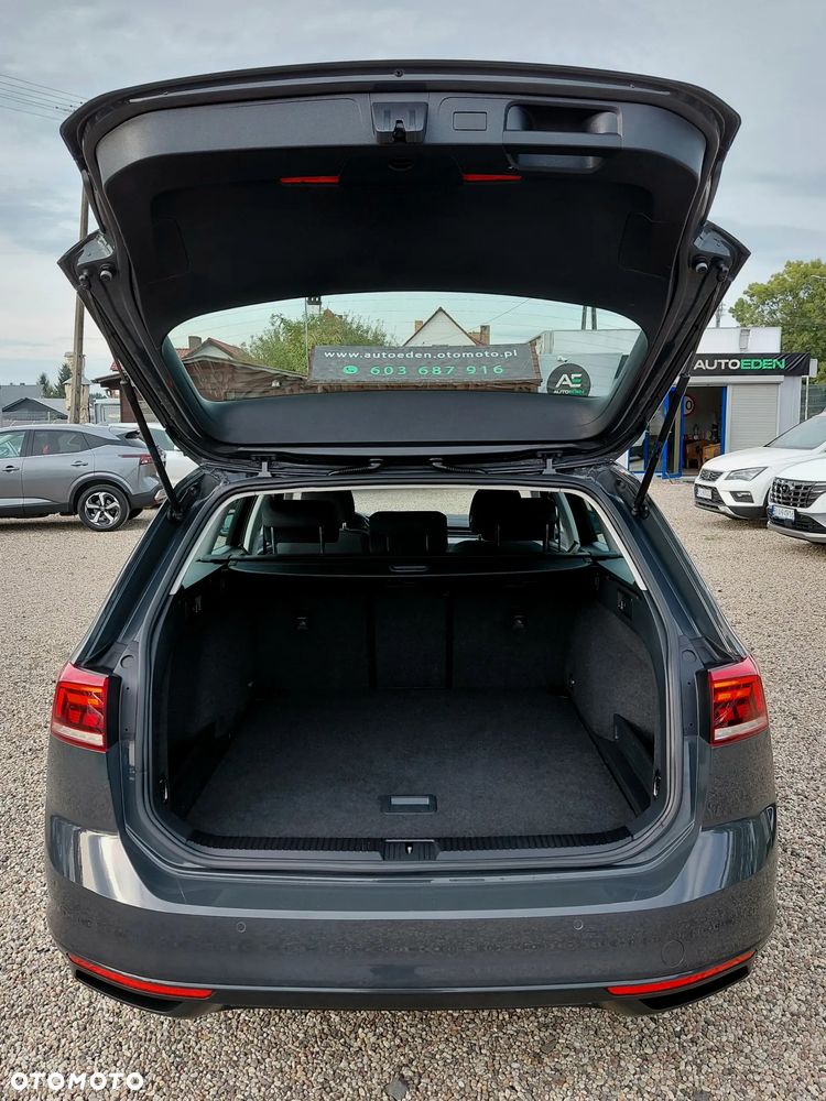 Volkswagen Passat 1.6 TDI SCR DSG Comfortline - 33