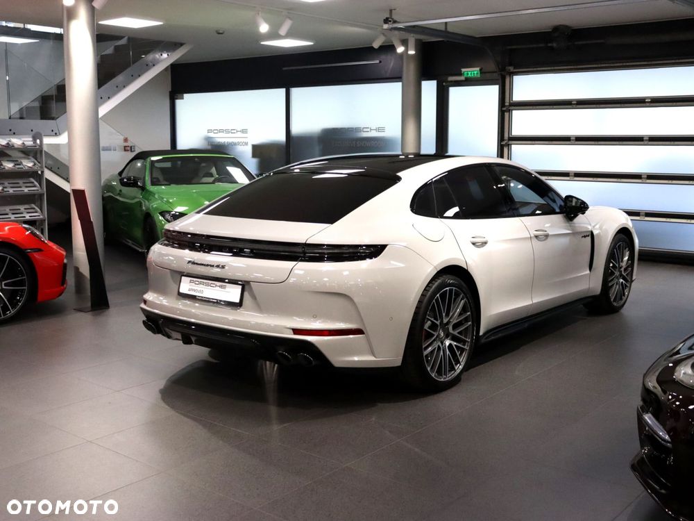 Porsche Panamera 4S E-Hybrid PHEV - 5