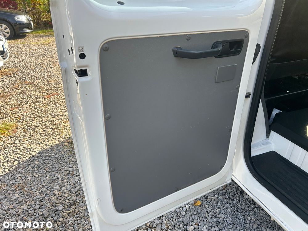 Volkswagen transporter T6 - 19