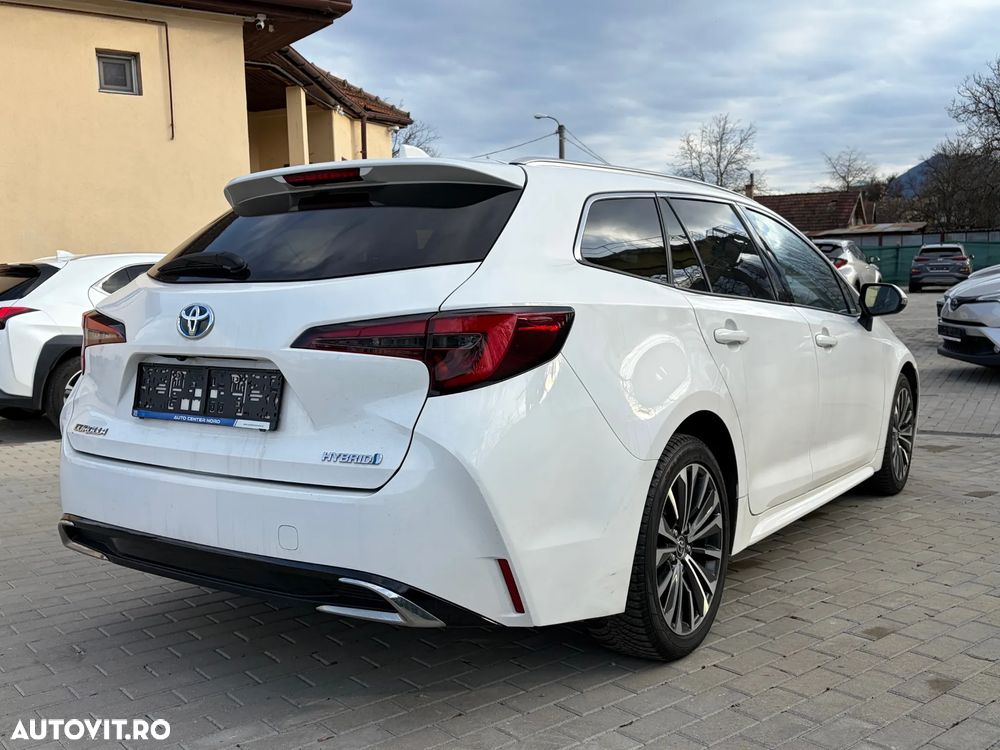 Toyota Corolla 1.8 Hybrid Touring Sports Business Edition - 4