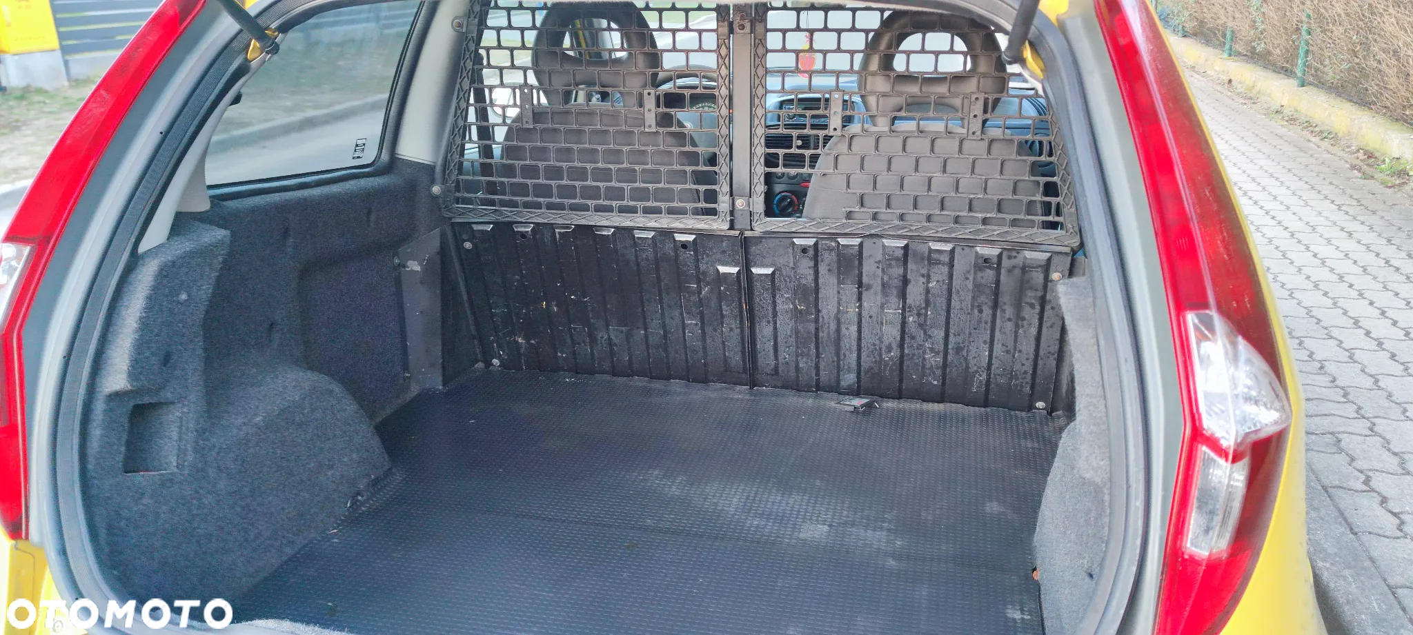 Fiat Punto - 4
