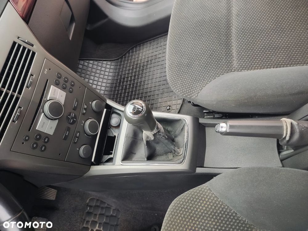 Opel Astra - 11