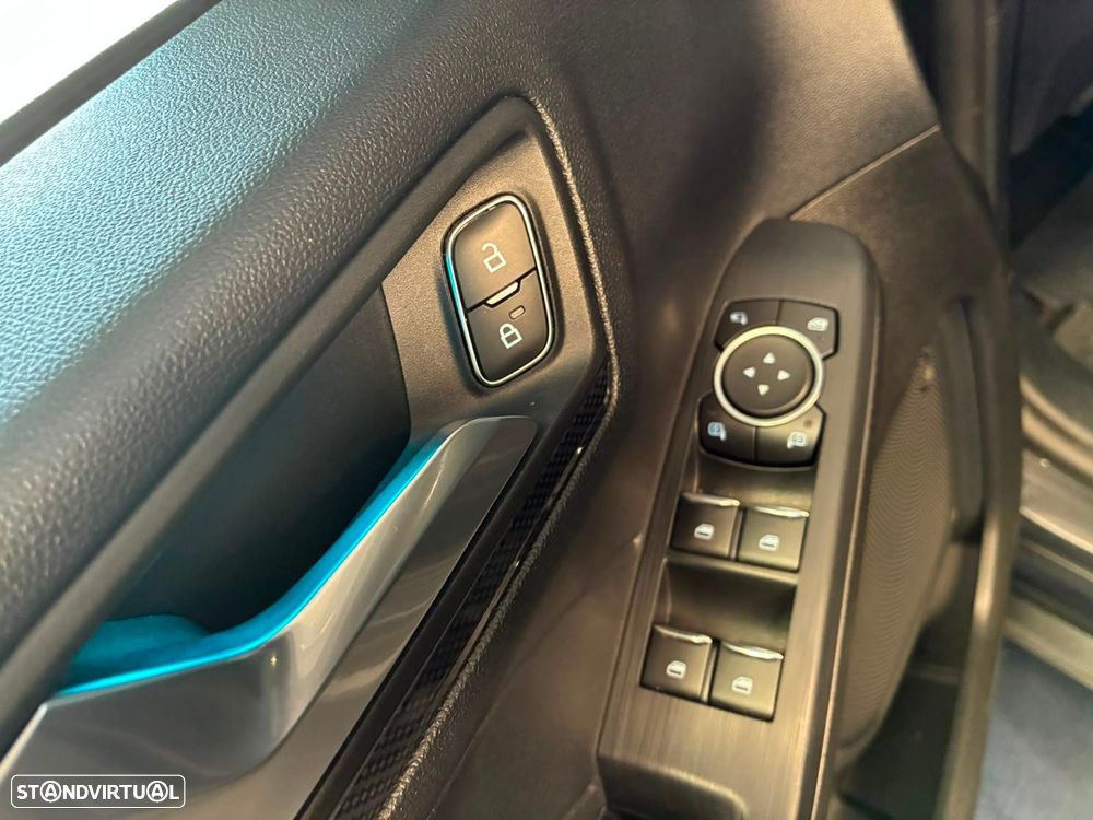 Ford Kuga 2.5 PHEV ST-Line - 21