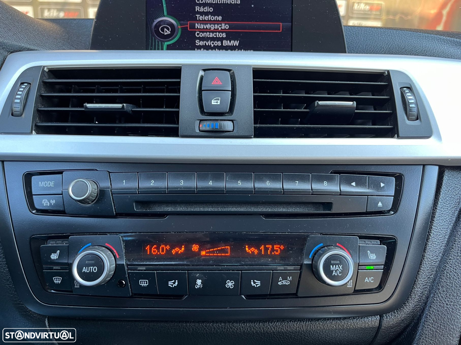 BMW 320 d Touring Auto - 33