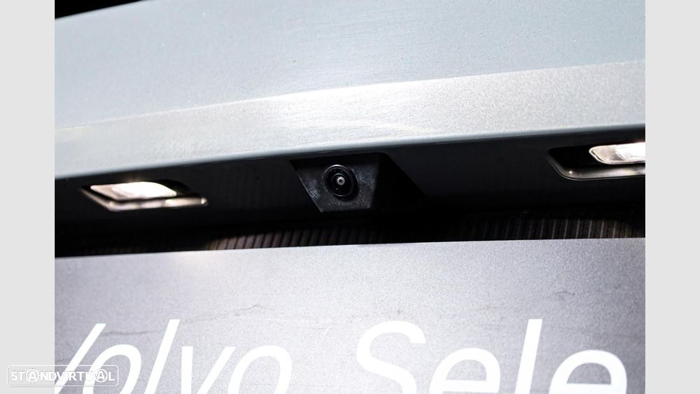 Volvo EX30 69 kWh Single Motor Extended Range Plus - 21