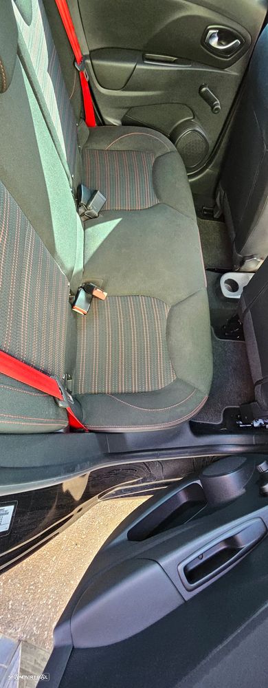 Renault Clio 1.6 T RS Trophy EDC - 9