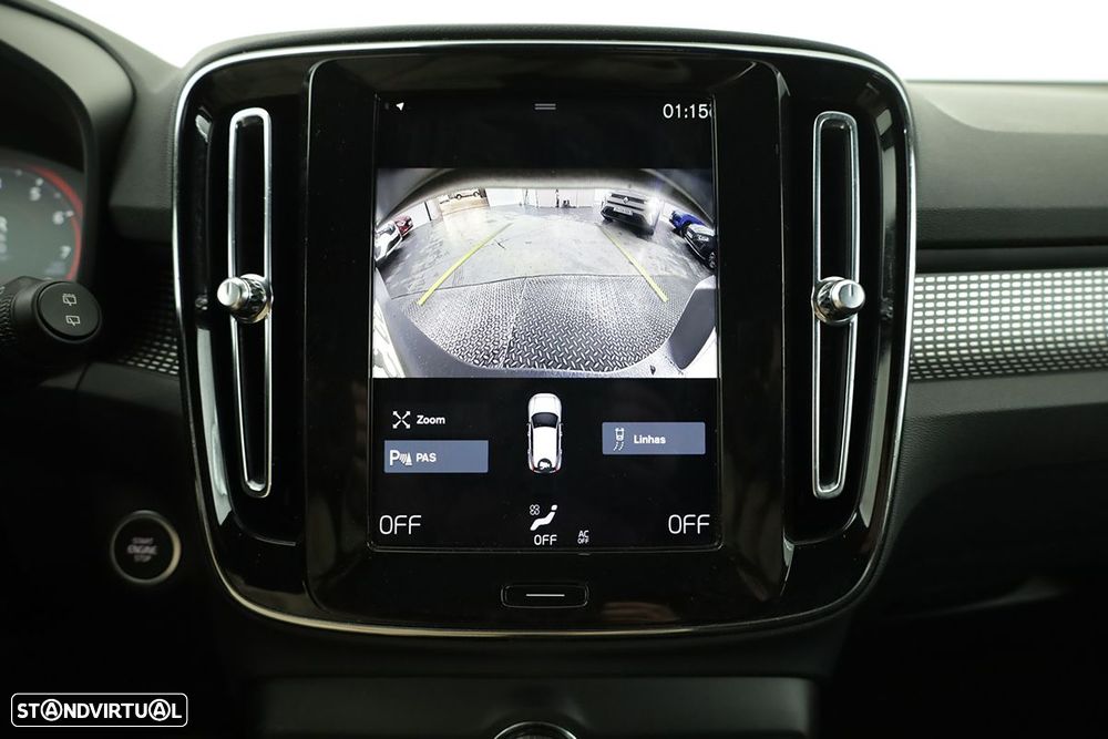 Volvo XC 40 1.5 T2 Plus Dark Auto - 12