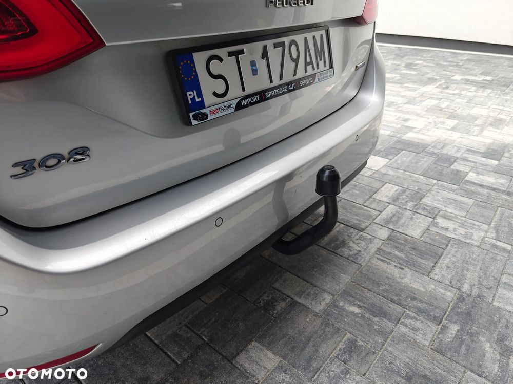 Peugeot 308 1.6 BlueHDi Allure S&S - 17