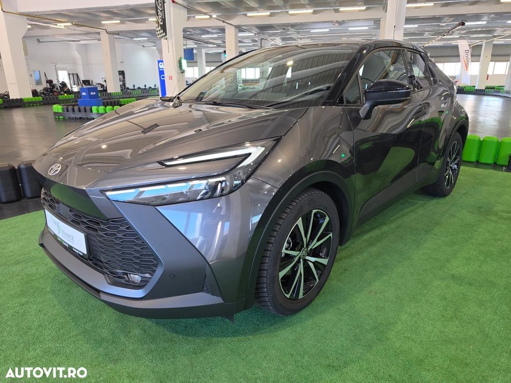 Toyota C-HR 1.8 Hybrid Team Deutschland - 1