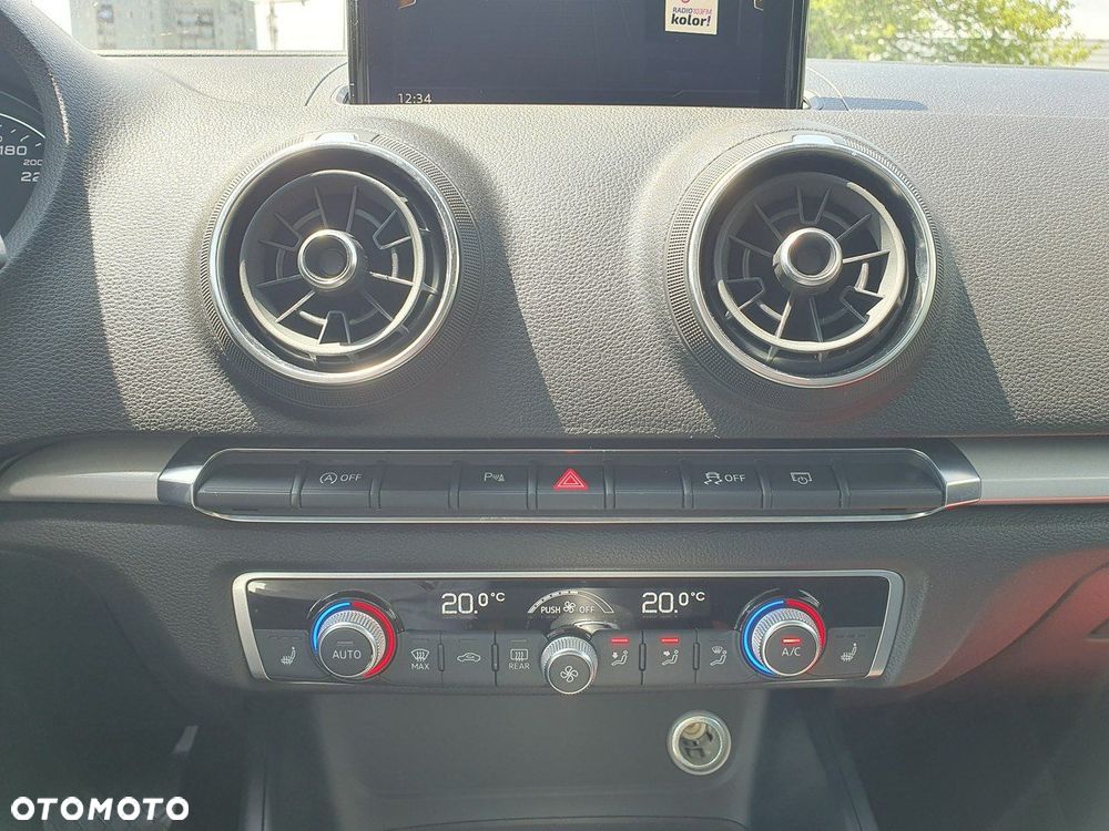 Audi A3 Sportback 1.5 TFSI S tronic - 19