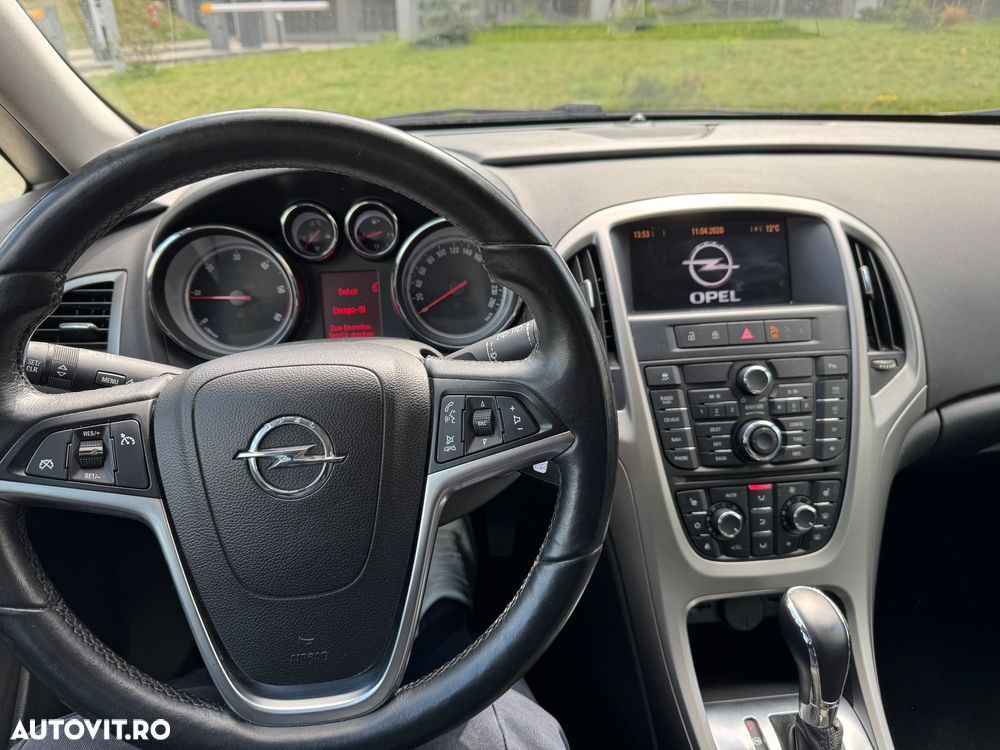 Opel Astra 2.0 CDTI DPF Automatik Exklusiv - 11