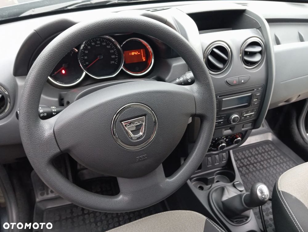 Dacia Duster 1.6 Laureate - 7