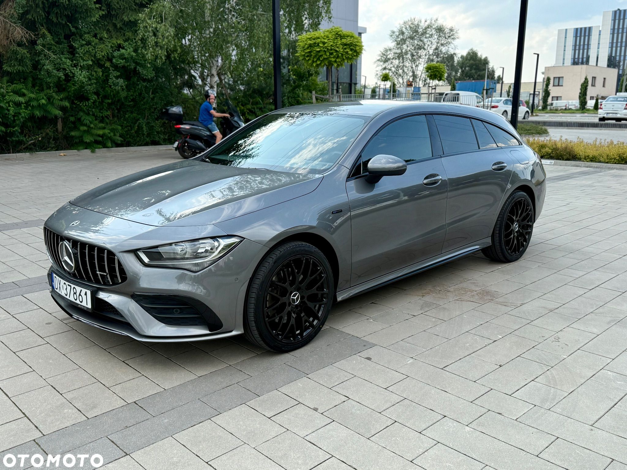 Mercedes-Benz CLA 250 e Shooting Brake 8G-DCT Edition AMG Line - 1