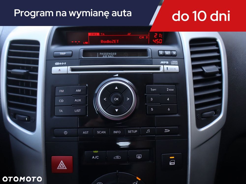 Kia Venga - 18