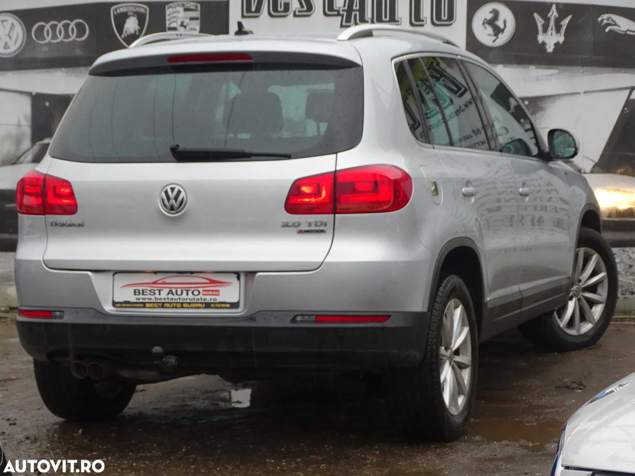 Volkswagen Tiguan 2.0 TDI SCR 4MOTION BlueMotion Technology Lounge Sport & Style - 5