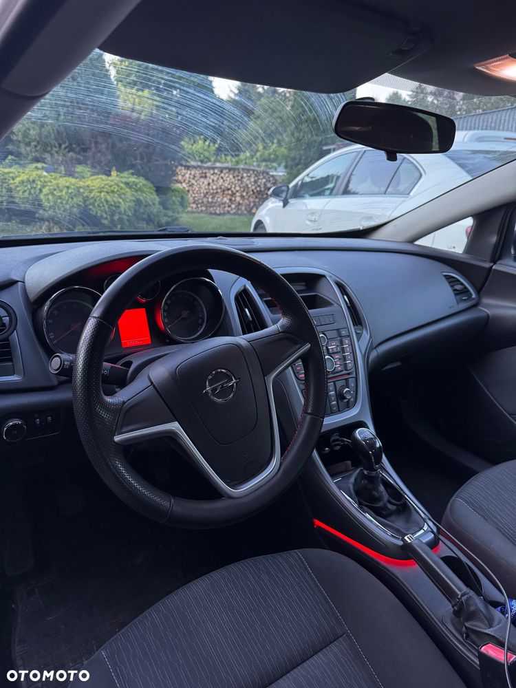Opel Astra - 9
