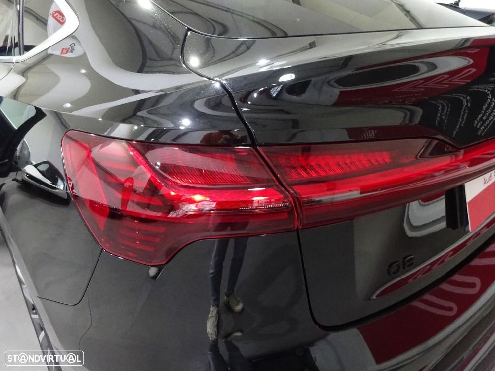 Audi Q8 e-Tron Sportback 55 quattro Advanced - 38