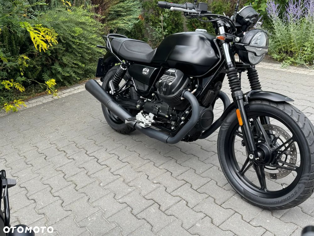 Moto Guzzi V7 - 2