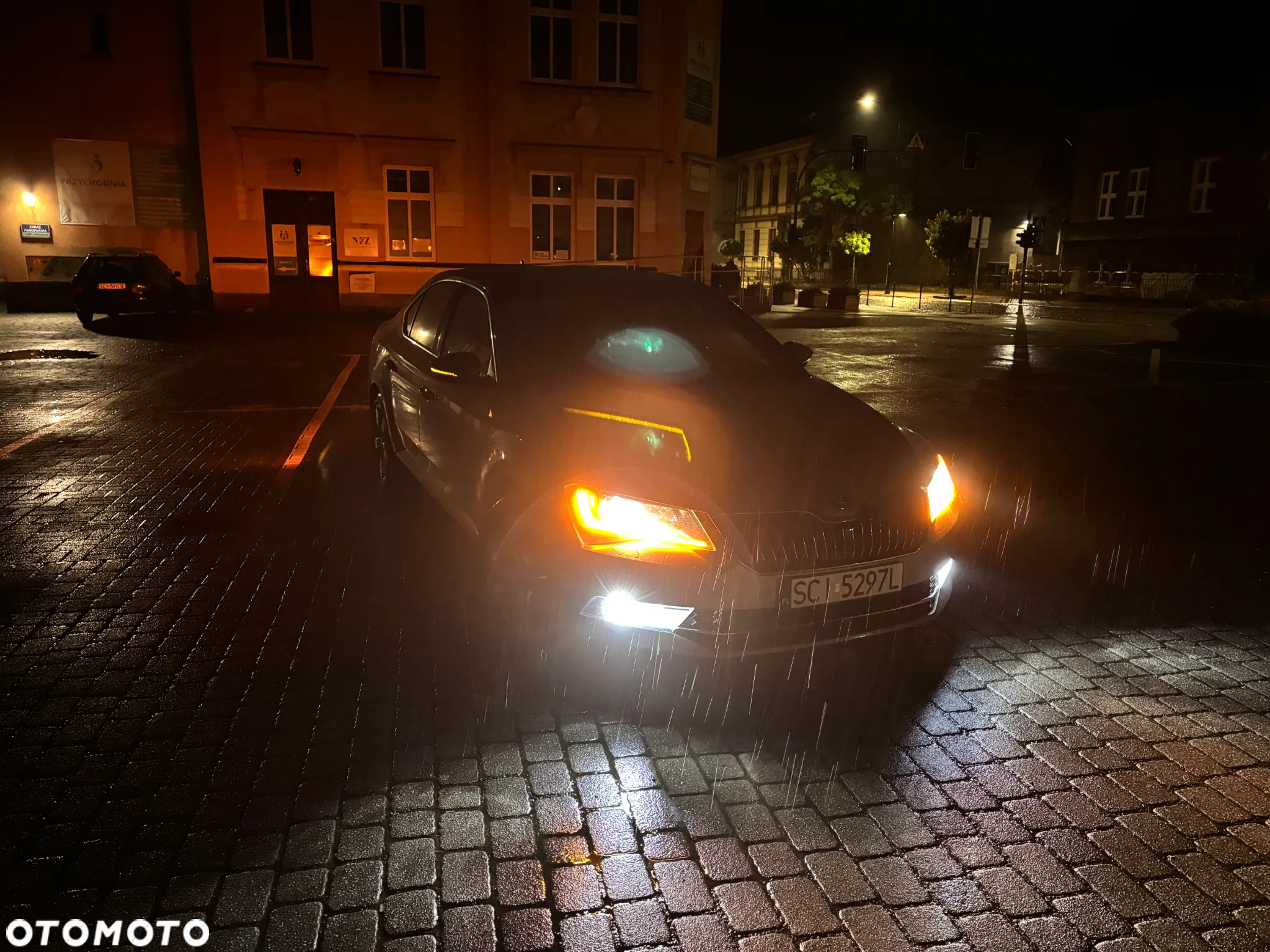 Skoda Superb 1.8 TSI Ambition DSG - 3