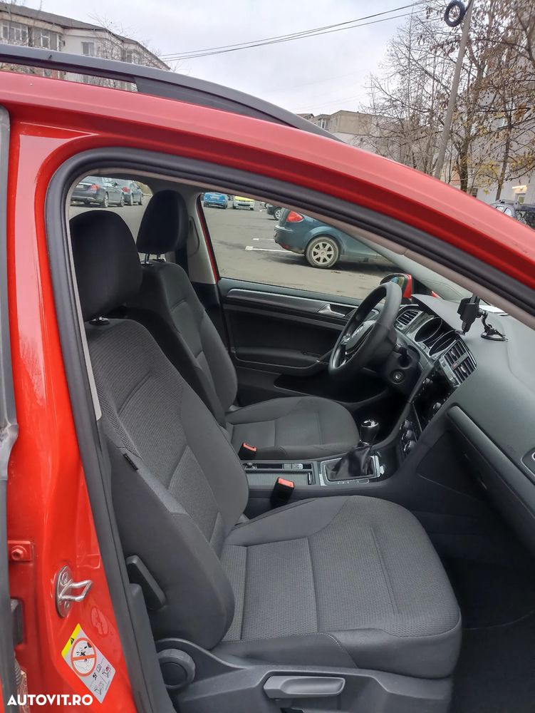 Volkswagen Golf 1.6 TDI SCR Comfortline - 7