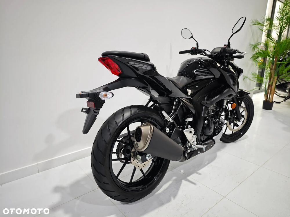 Suzuki GSX - 9
