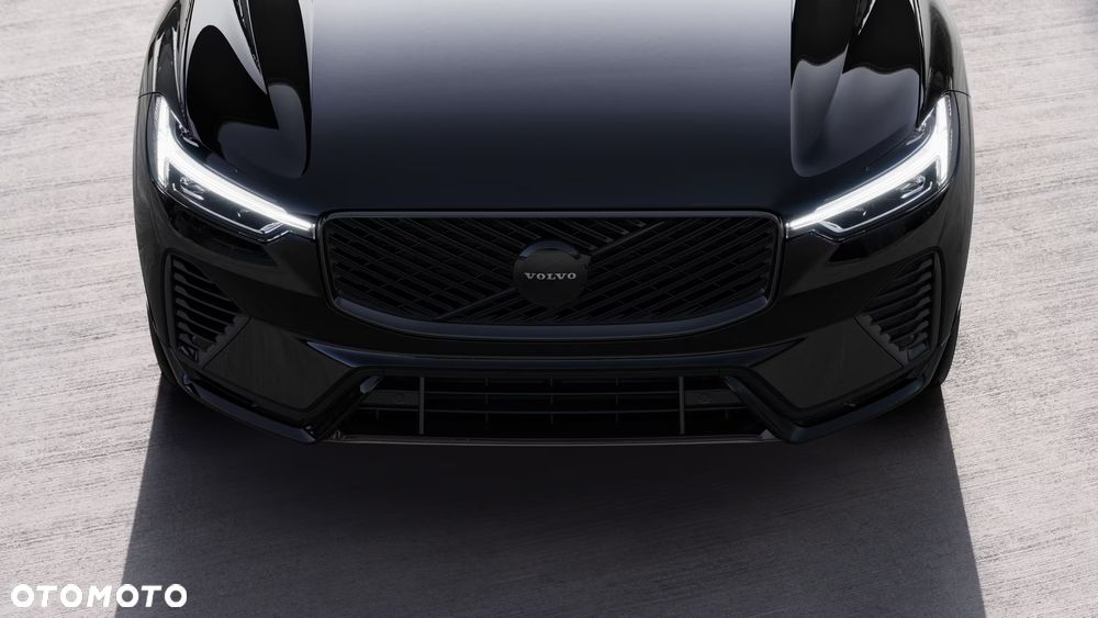 Volvo XC 60 B5 B AWD Plus Black Edition - 1