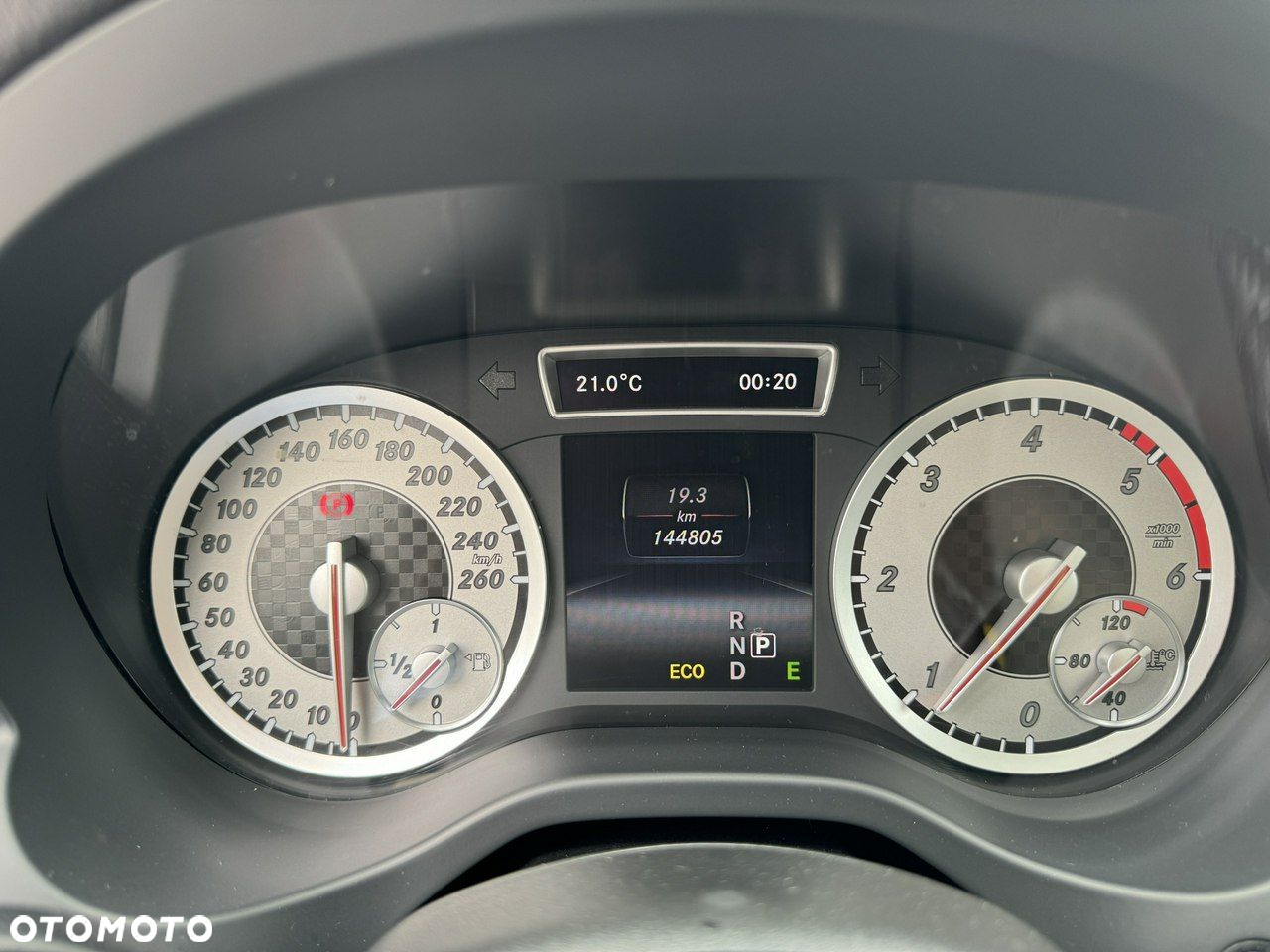 Mercedes-Benz Klasa A 160 CDI 7G-DCT AMG Line - 29