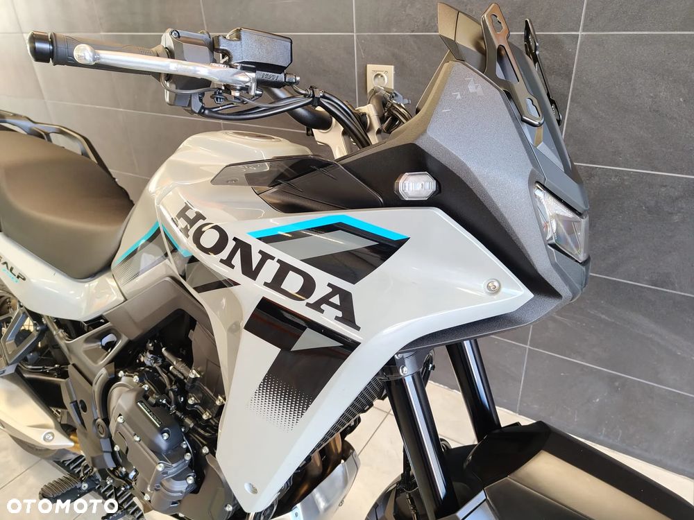 Honda XL - 18