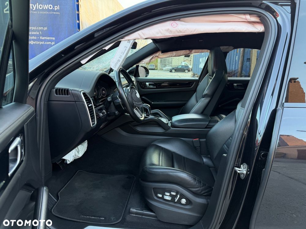Porsche Cayenne E-Hybrid Tiptronic S Platinum Edition - 20