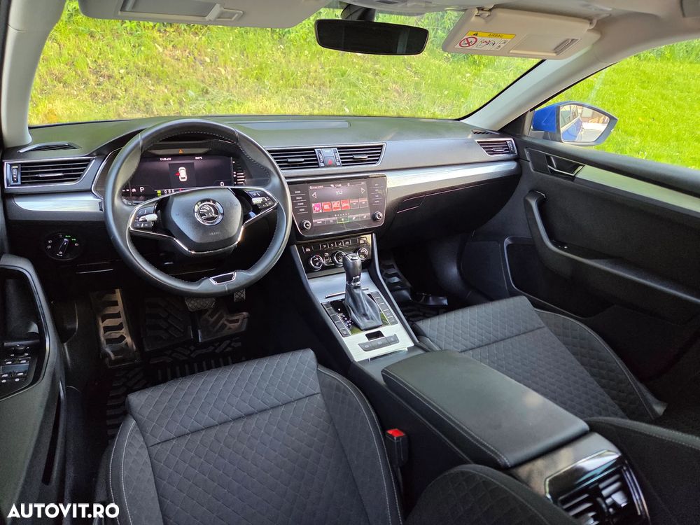 Skoda Superb 2.0 TDI DSG Selection - 16