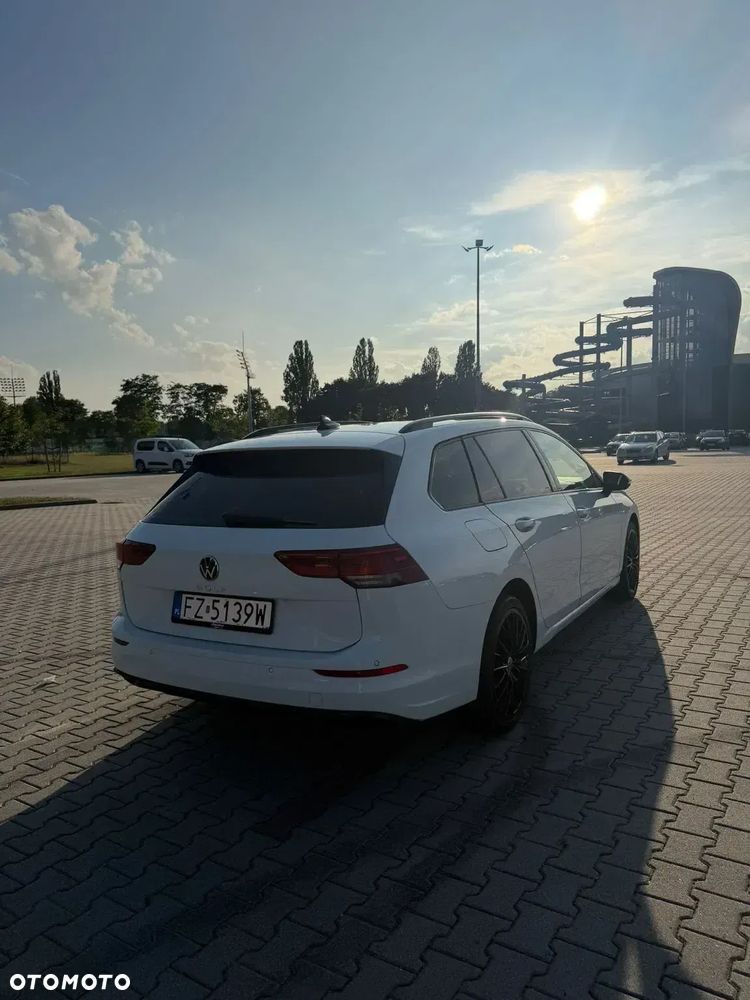 Volkswagen Golf - 5