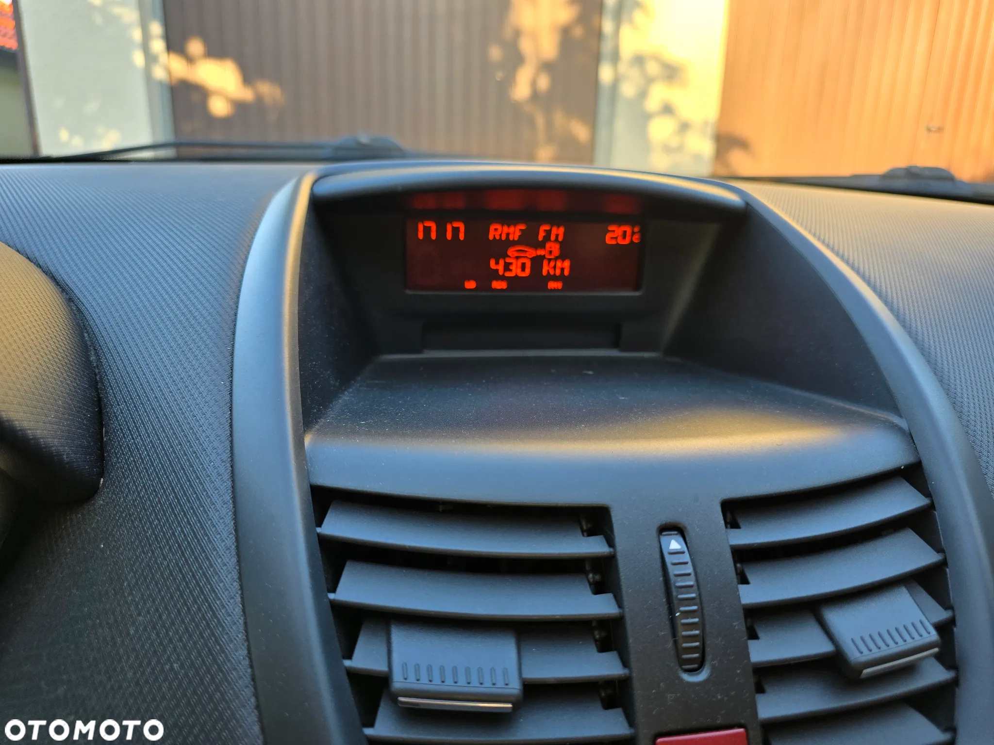 Peugeot 207 1.4 Presence - 6