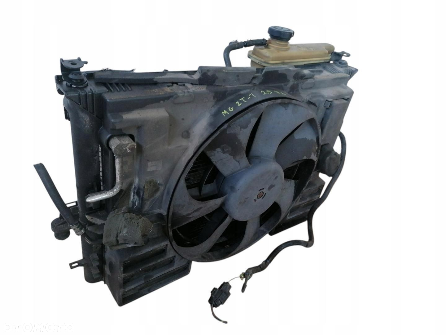 CHŁODNICA WODY MG ZT-T 2.5 V6 01-05 1 - 3