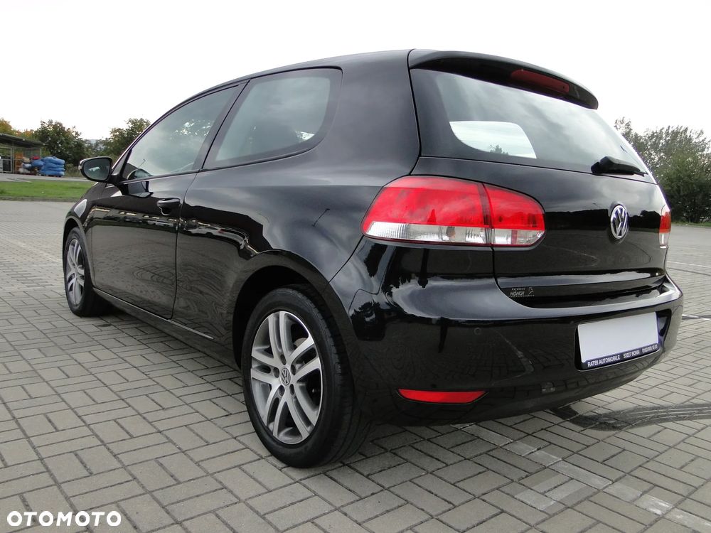 Volkswagen Golf - 31